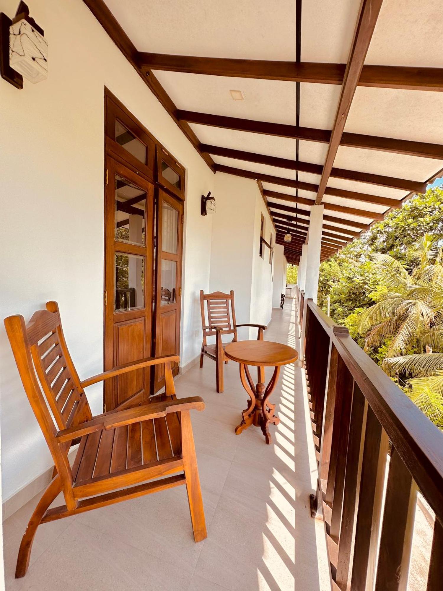 Riverwood Villa 韦利格默 外观 照片