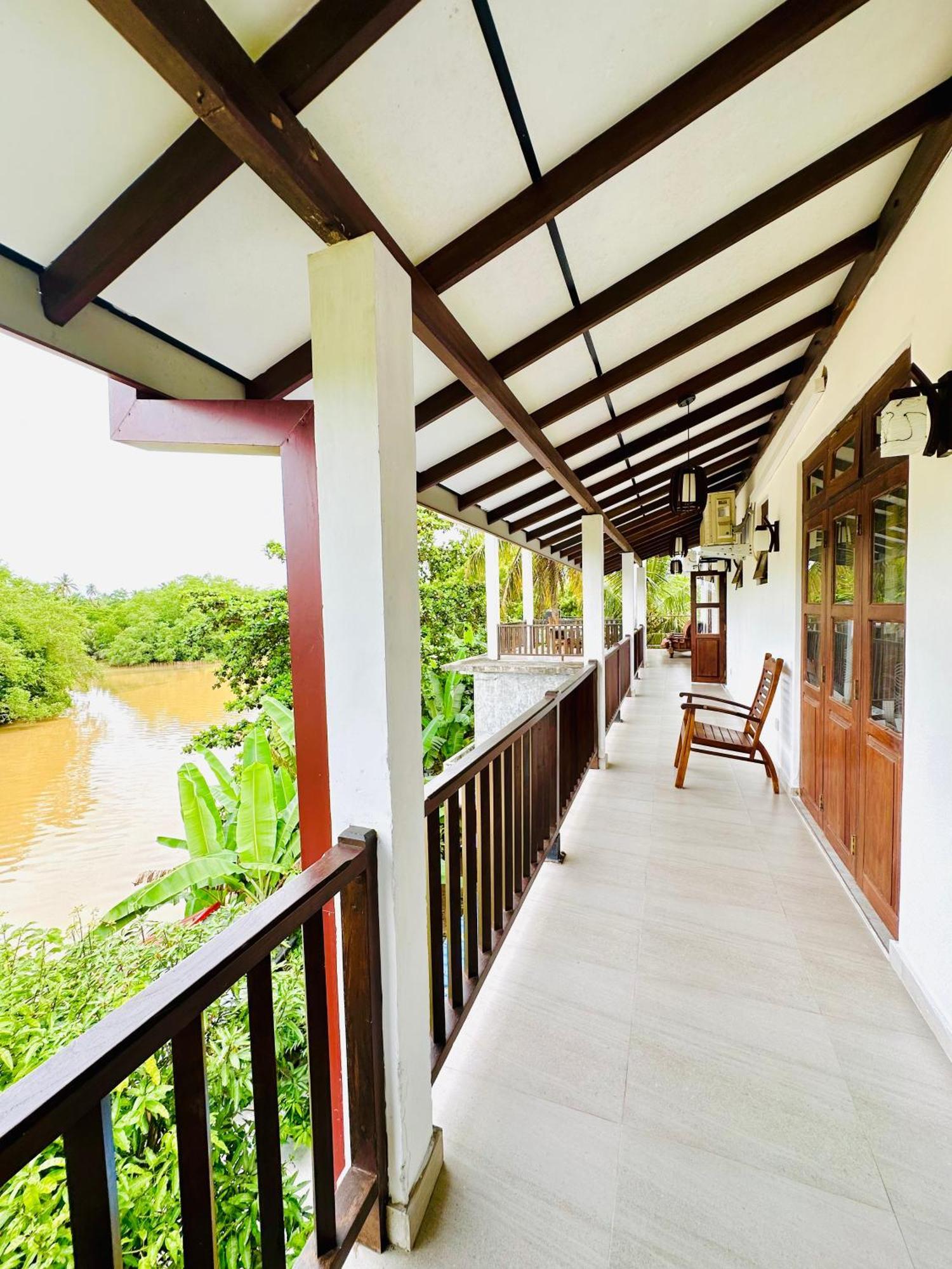 Riverwood Villa 韦利格默 外观 照片