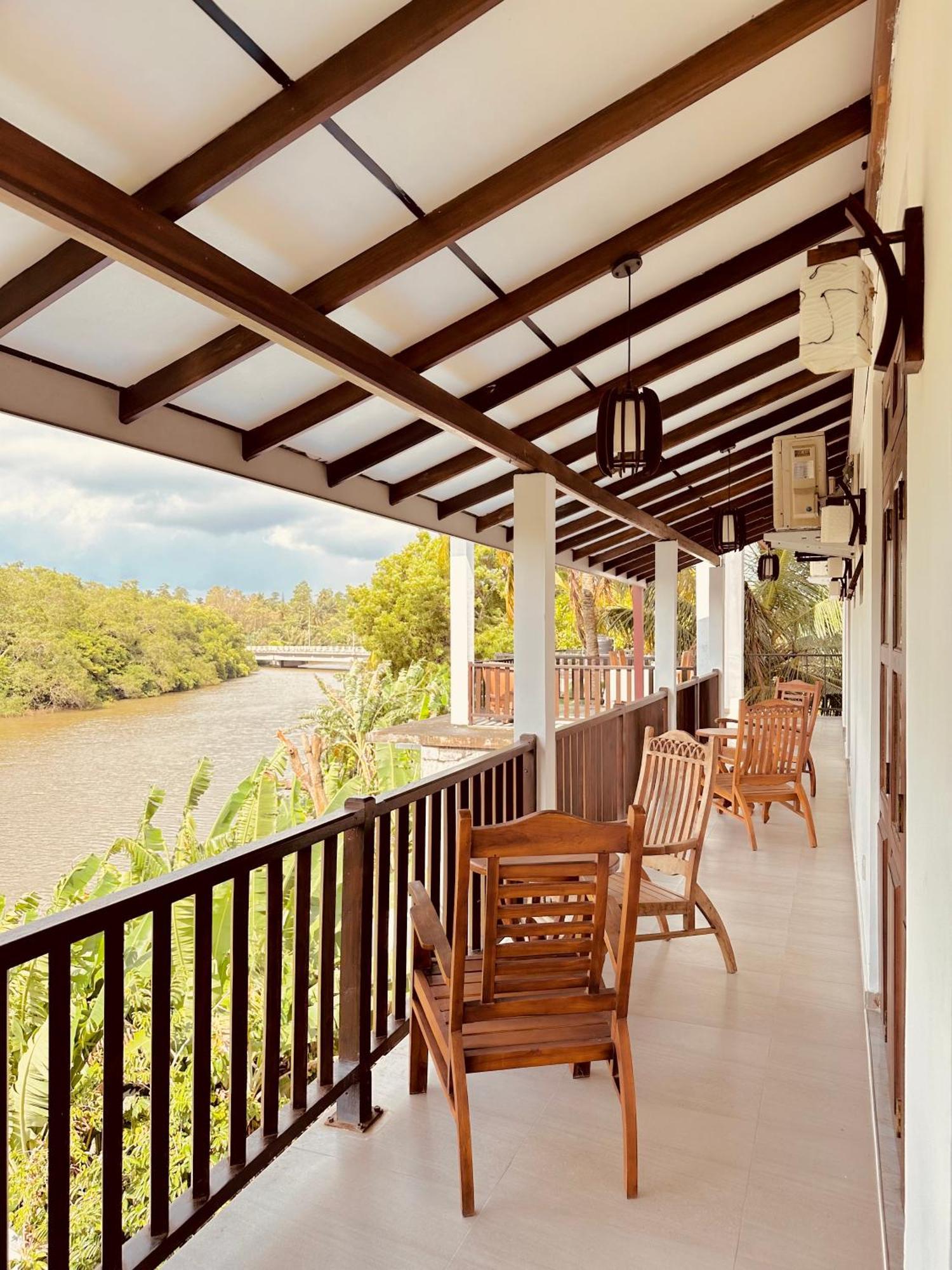 Riverwood Villa 韦利格默 外观 照片