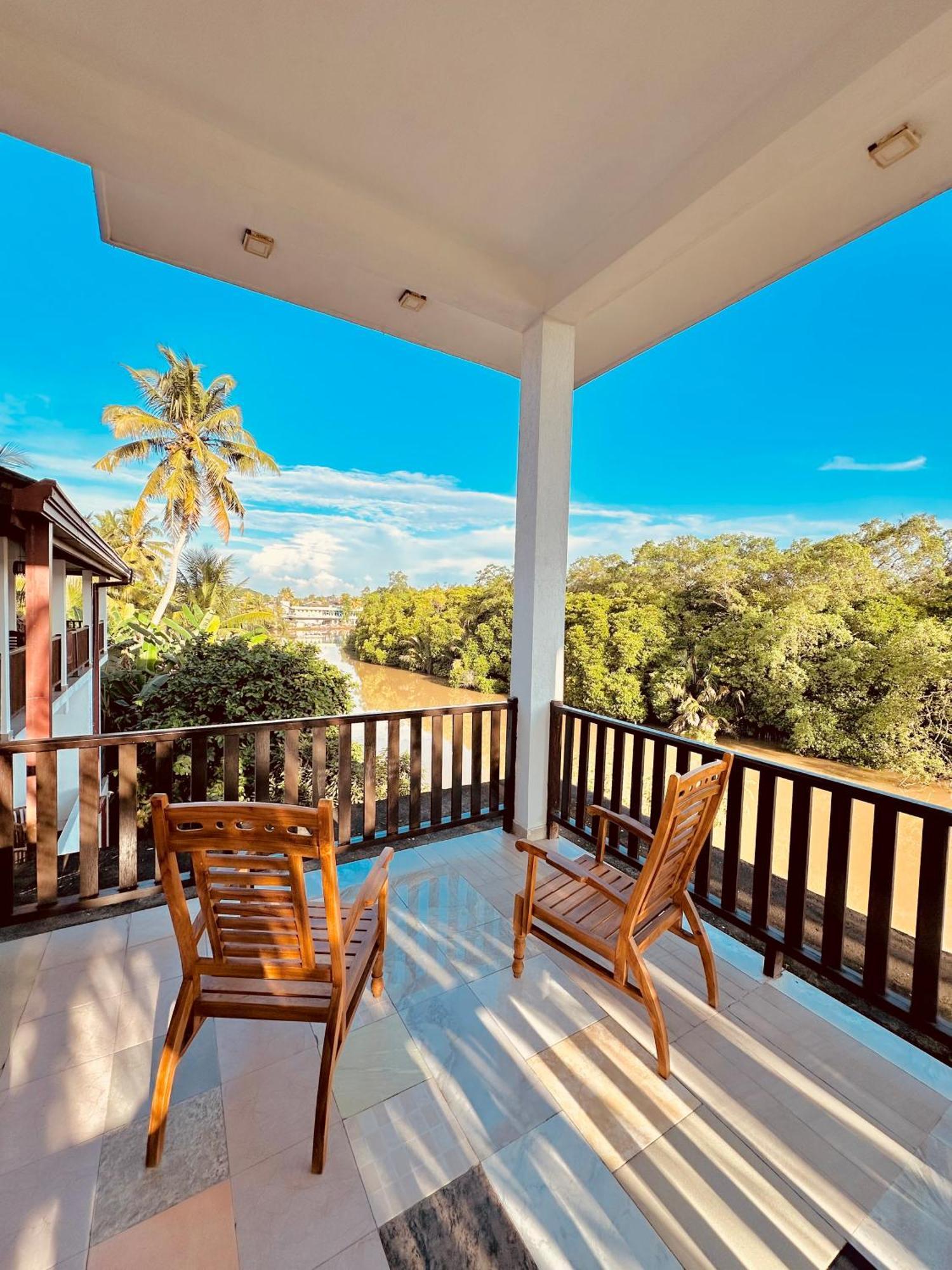 Riverwood Villa 韦利格默 外观 照片